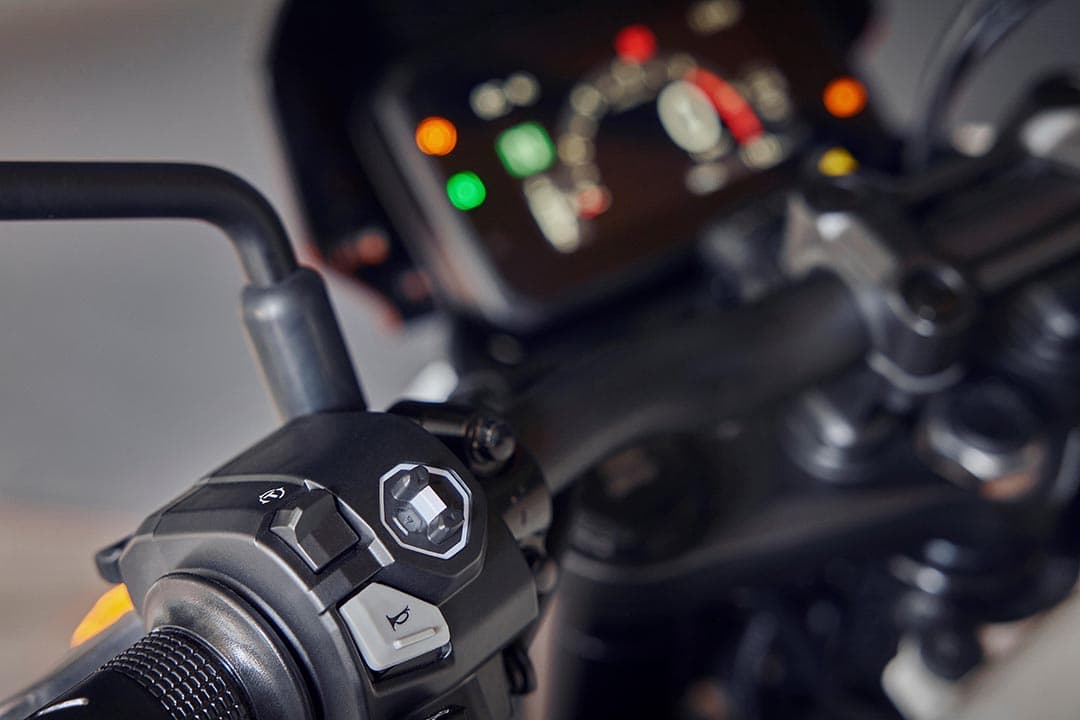 Honda Hornet 500 (CB500F)