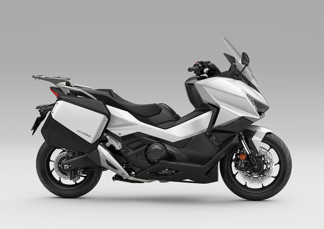 Honda Forza 750