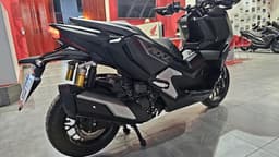 Honda Adv 350 ocasión