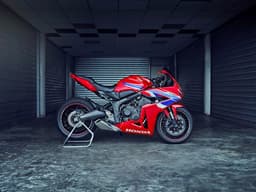 Honda CBR650R