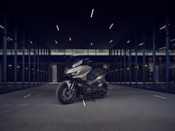Honda Forza 750
