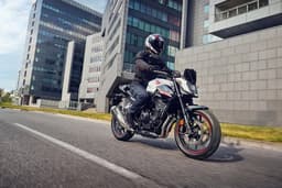 Honda Hornet 500 (CB500F)