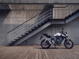 Honda Hornet 500 (CB500F)