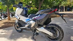 Honda X-adv 2026