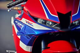 Frontal Honda CBR600RR con su entrada de aire