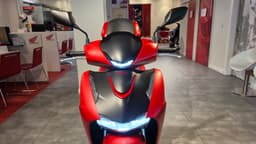 Scooter Honda SH 125 de segunda mano