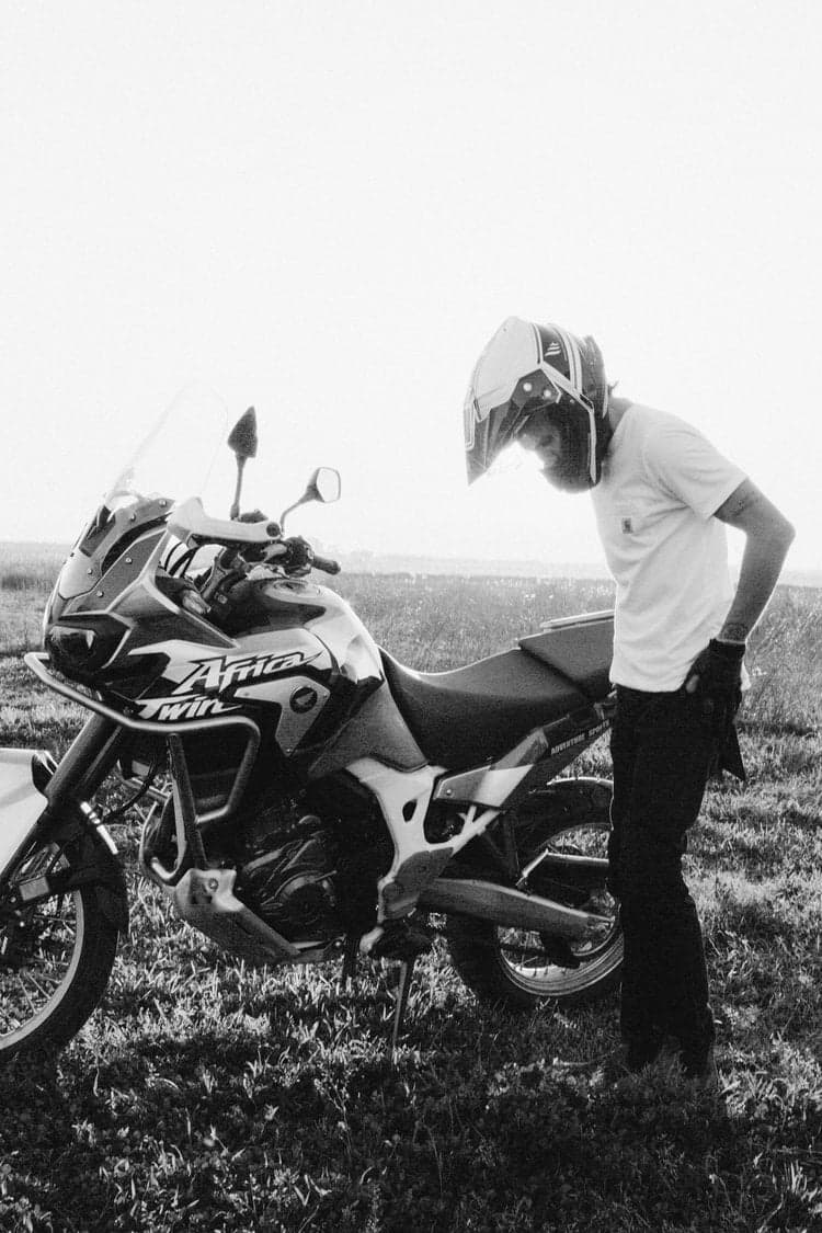 Alejandro Llop y la Honda África Twin Adventure Sports