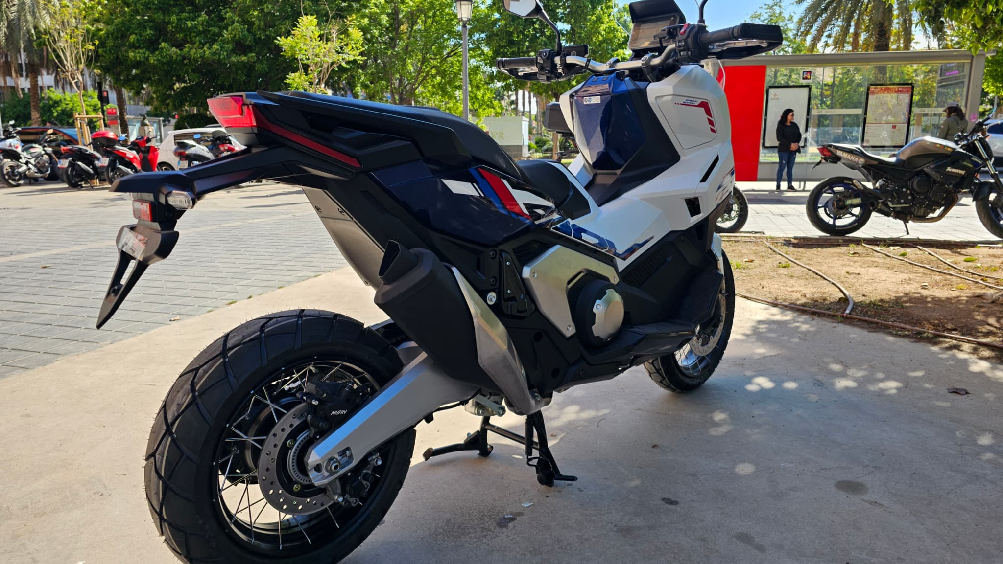 Honda X-adv 2026