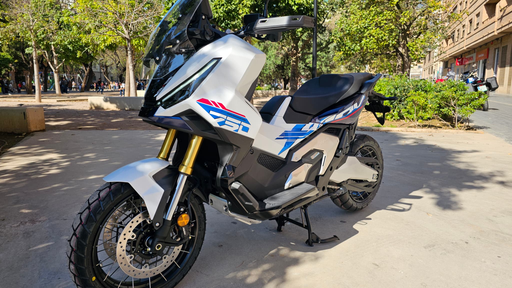 Honda X-adv 2026