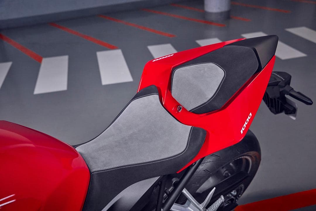 Honda Hornet 1000 (CB1000R)