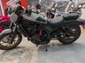Honda CMX1100 Rebel Special Edition gris en exposición