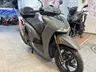 Honda SH 350i gris rock mate con baúl