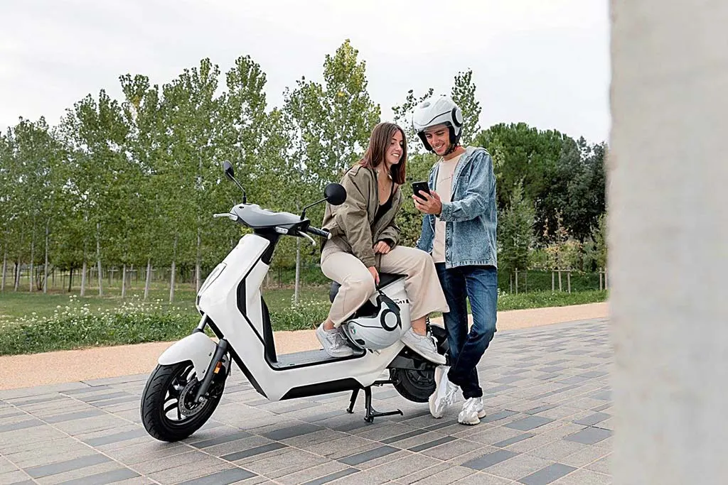 Honda EM1