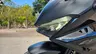 Detalle frontal de una moto Honda CBR 500R negra