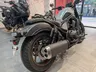 Honda CMX1100 Rebel Special Edition gris deep mud perlado vista trasera