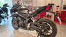 Honda CBR650R negra vista lateral