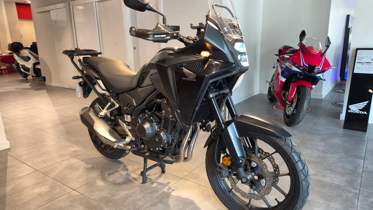 Honda CB500X de ocasion negra con garantía