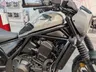 Honda CMX1100 Rebel Special Edition gris en exposición
