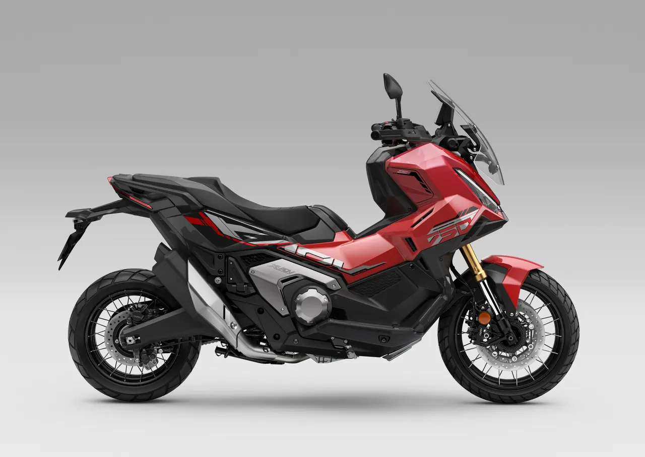 Honda X-ADV 750 2027 Rojo Grand Prix (R-380)
