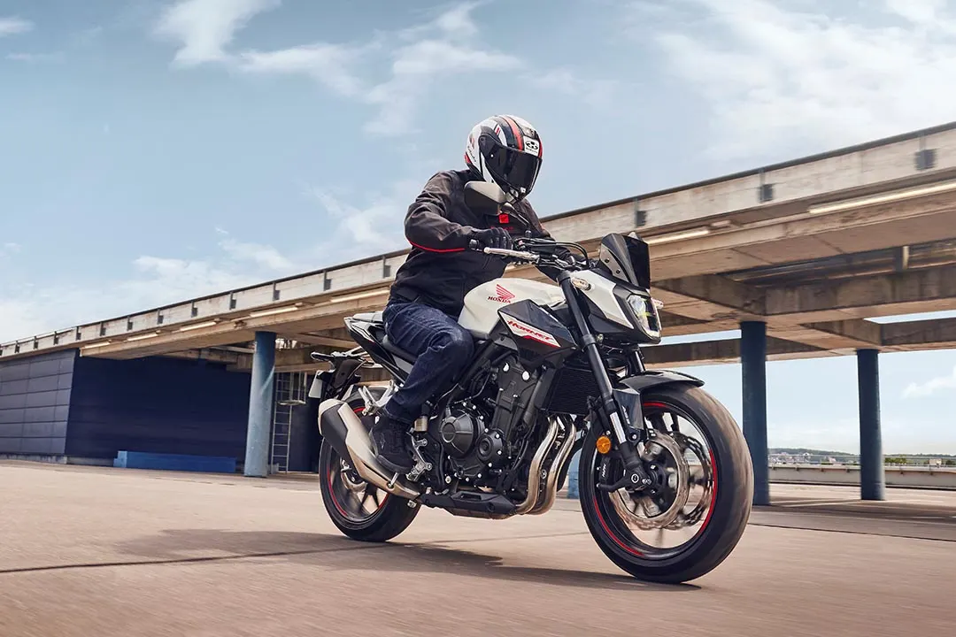 Honda Hornet 500 (CB500F)