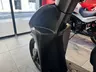 Honda Vision 110 scooter en color marrón mate