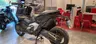 Honda X-ADV negra vista trasera