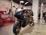 Moto Honda CBR 650R negra gunpowder mate