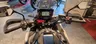 Vista frontal del manillar de una moto Honda NC750X DCT