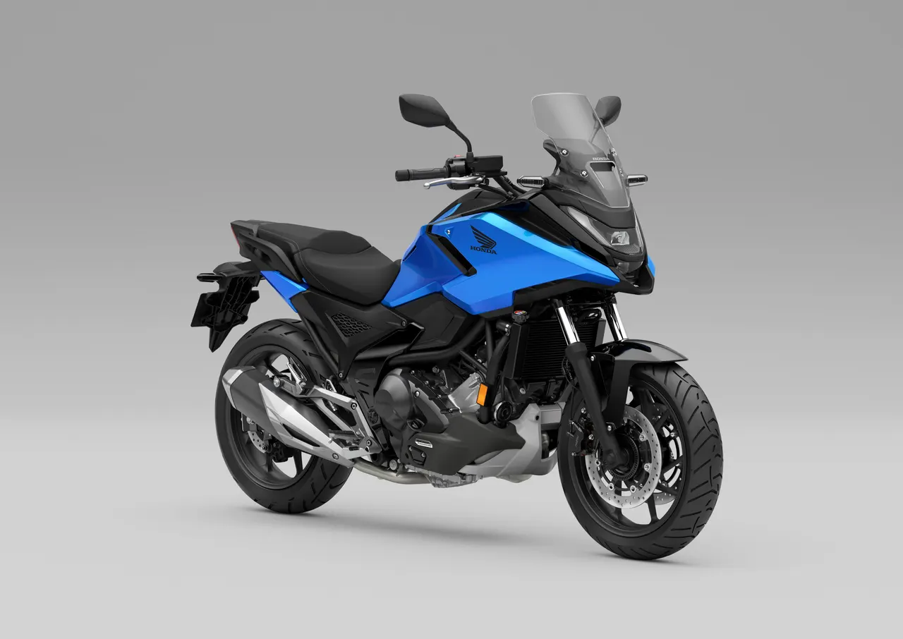 Honda NC750X 2027 azul de perfil