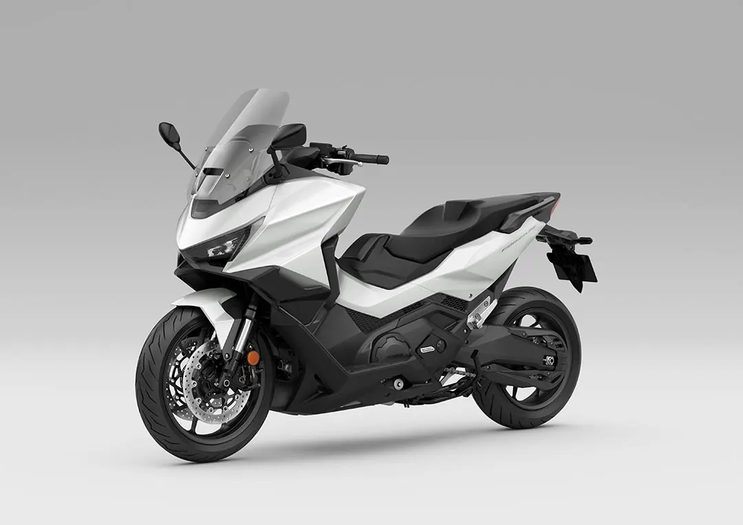 Honda Forza 750