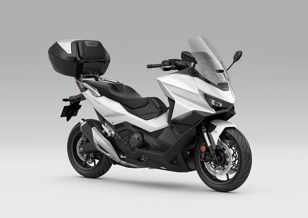 Honda Forza 750