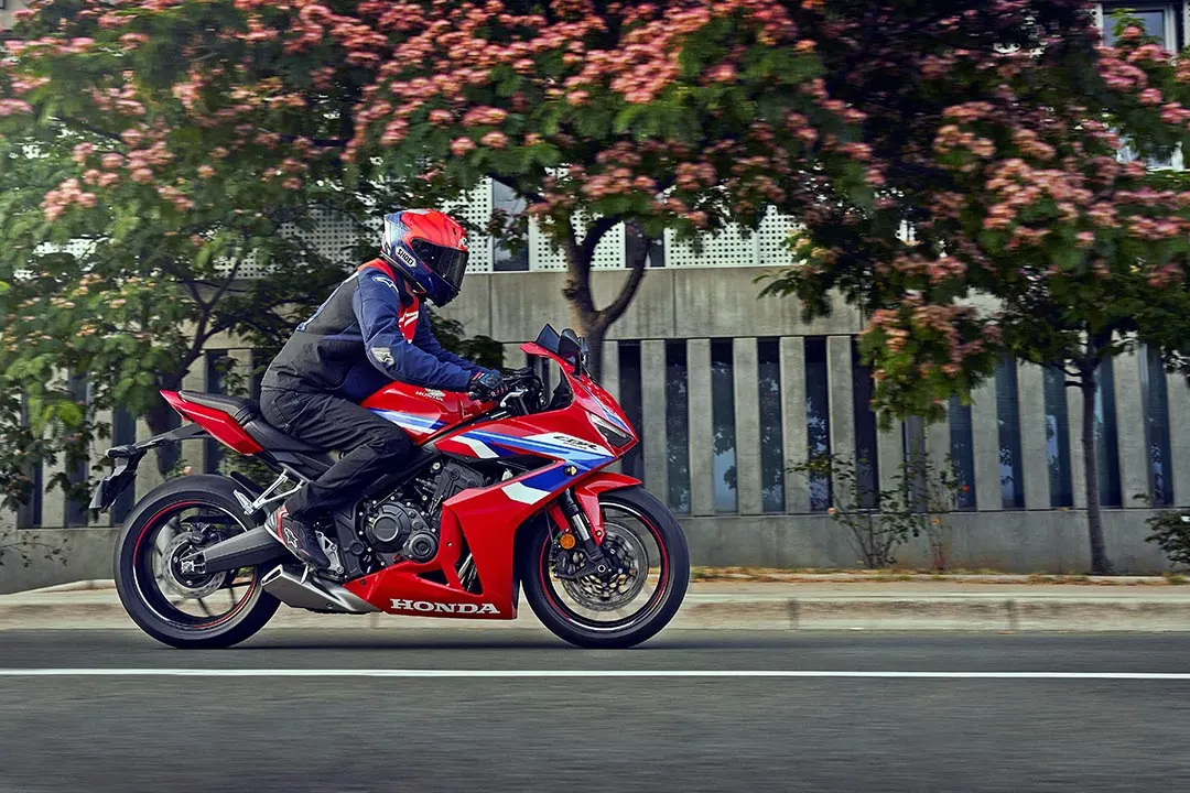 Honda CBR650R