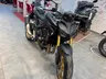 Honda Hornet 1000 SP negra en concesionario