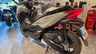 Honda Forza 125 blanca vista trasera