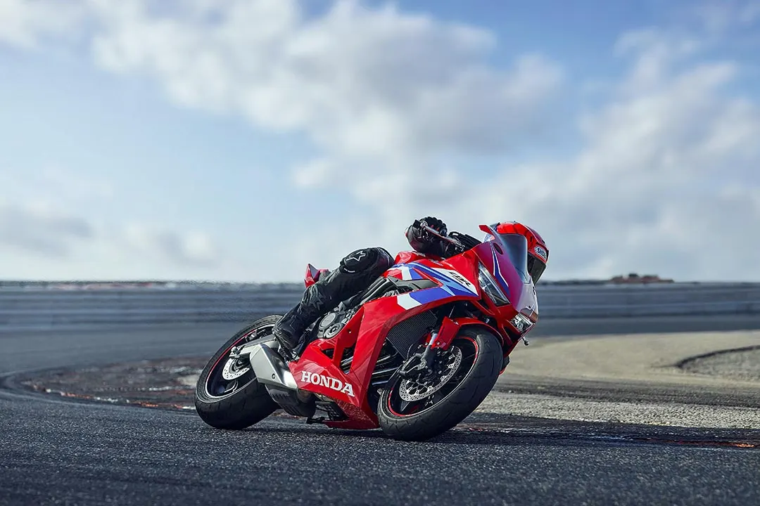 Honda CBR650R