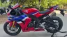 Honda CBR1000RR-R Fireblade SP roja, azul y blanca