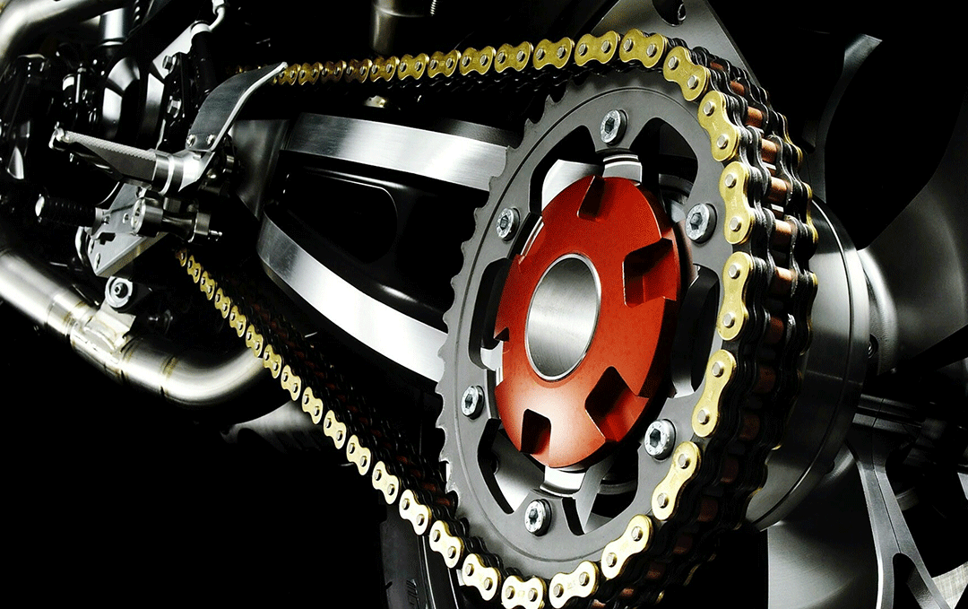 Cómo limpiar y engrasar la cadena de la moto (guía completa)