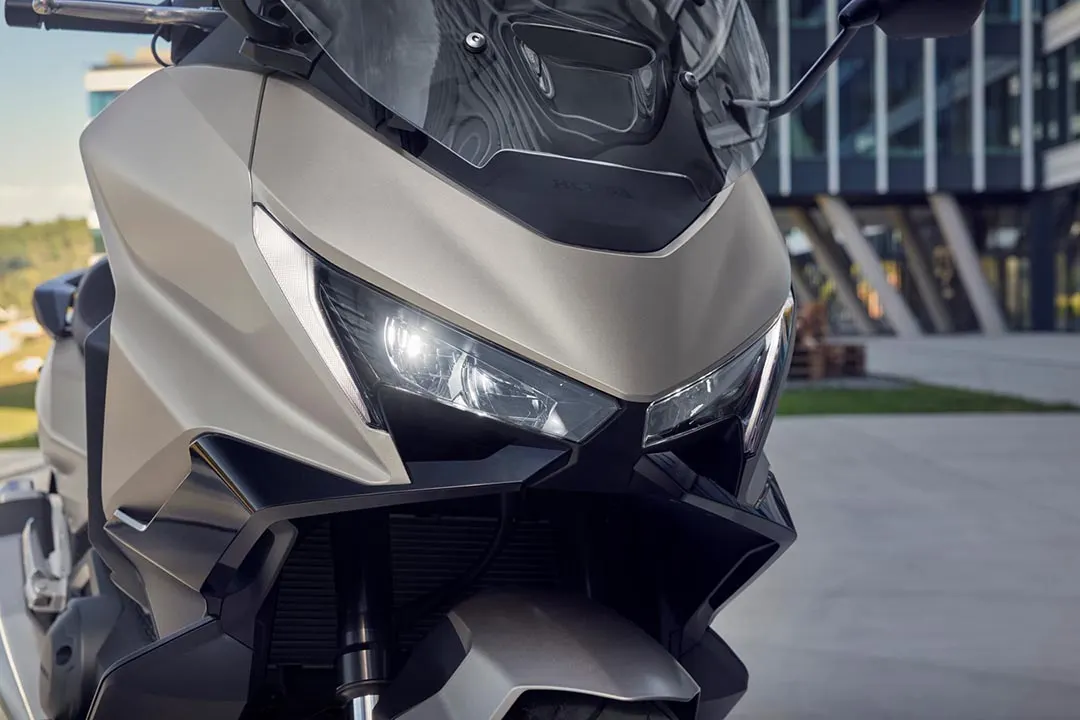 Honda Forza 750