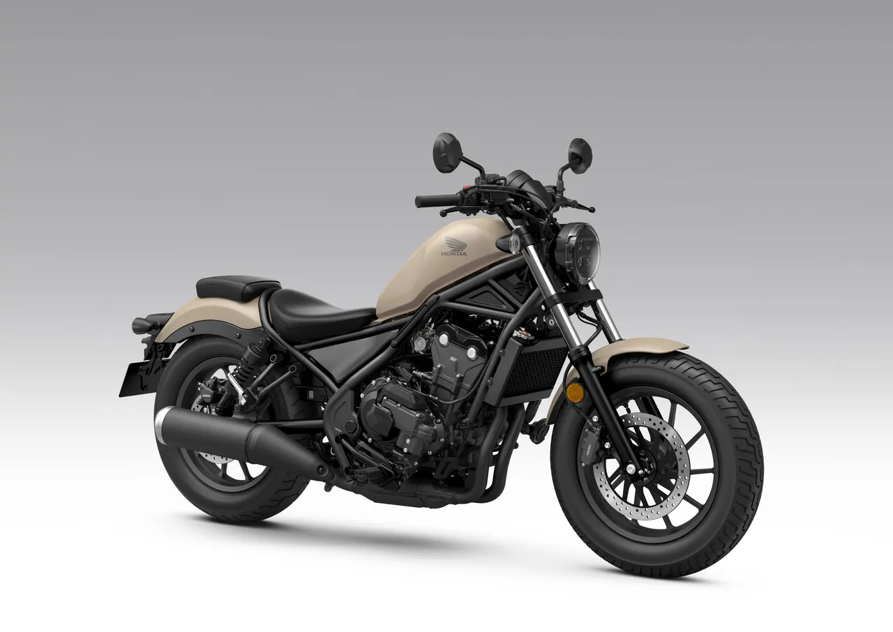 Honda Rebel 500 2027 en color Mat Fresco Brown, vista lateral