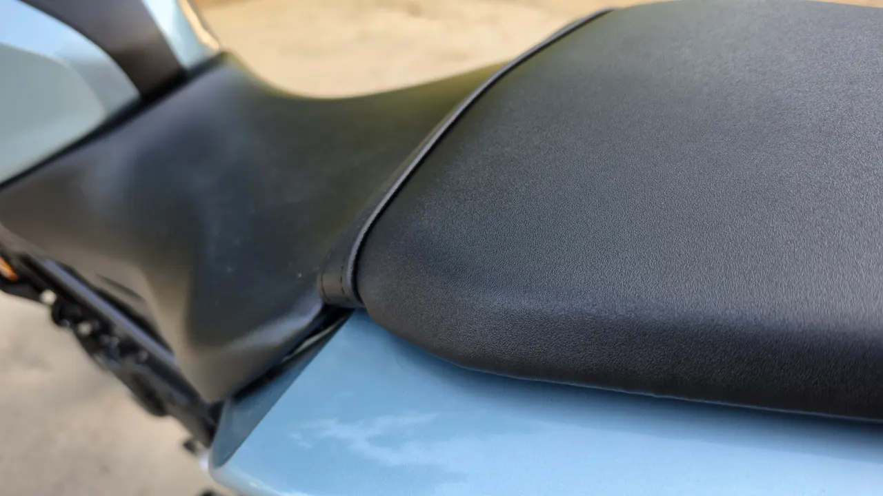 Asiento piloto y copilato de moto Honda CB125R