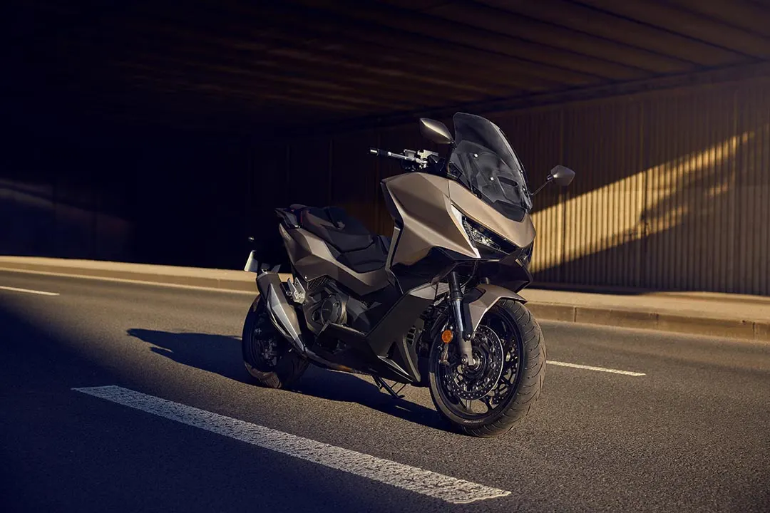 Honda Forza 750