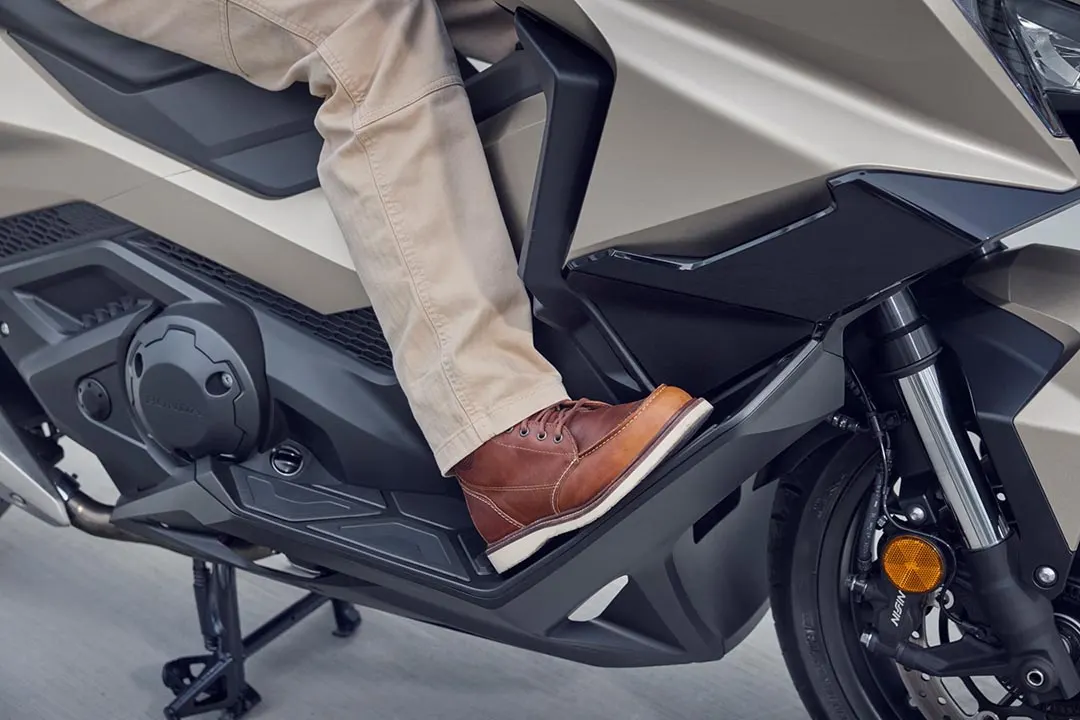 Honda Forza 750