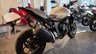 Honda Hornet 1000 blanca en concesionario
