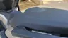 Detalle del asiento trasero o portaequipajes de una Honda Forza 750 gris