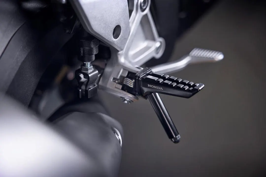 Honda Hornet 1000 (CB1000R)