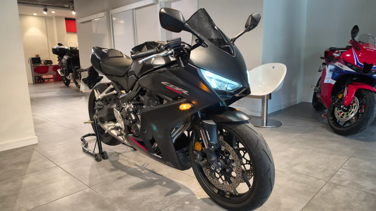 Honda CBR650R de segunda mano limitada para carnet A2