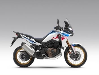 Honda Africa Twin 2026 DCT Pearl Glare White NHB53H