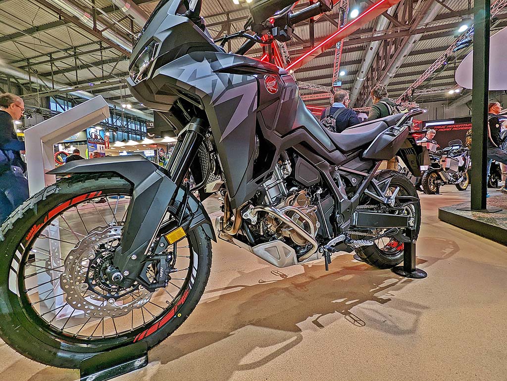 Africa Twin 2023 Negro Mate Ballistic Metálico (NH-A86)