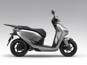 Honda CUV-e Plata Premium Metalizado