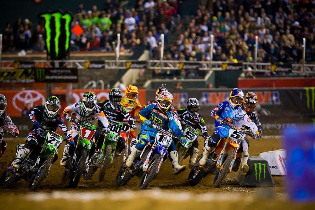 campeonatos de Motocross mas famosos MXGP y AMA Supercross